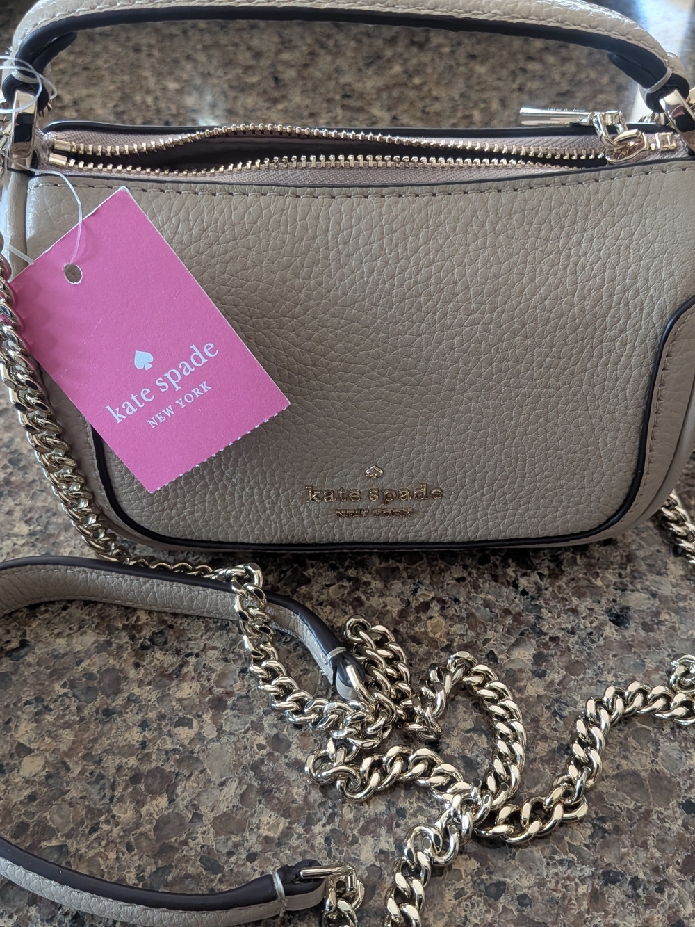 NWT Kate Spade Pebbled Leather MicroCrossbody in Light Sand Gold Chain Strap